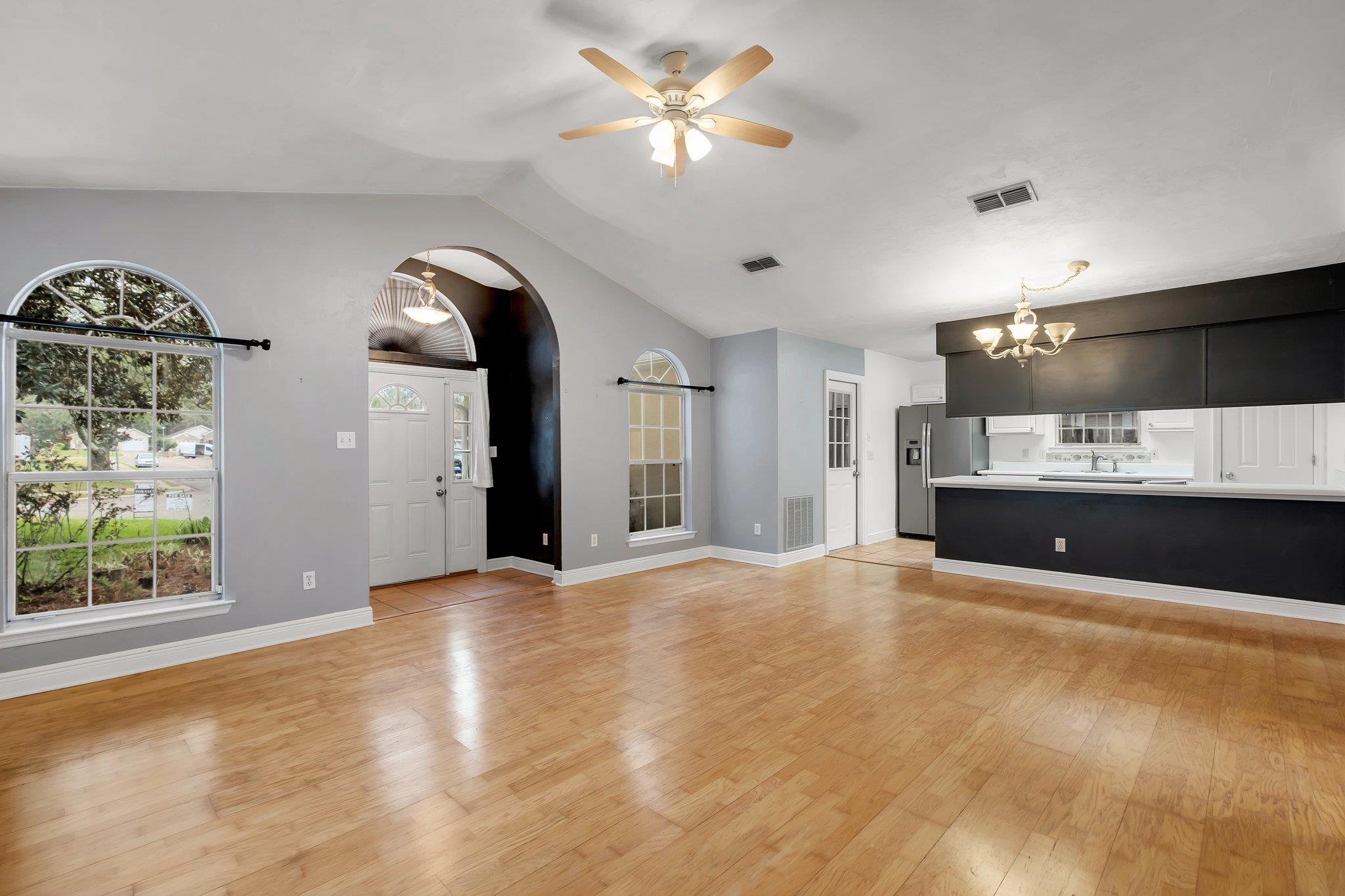 2122 Fallbrooke Court