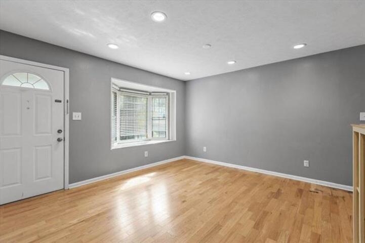 1908 Hideaway Court