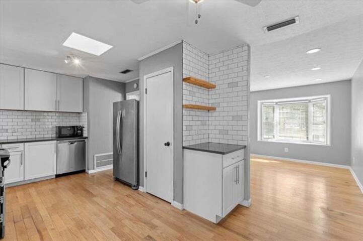 1908 Hideaway Court