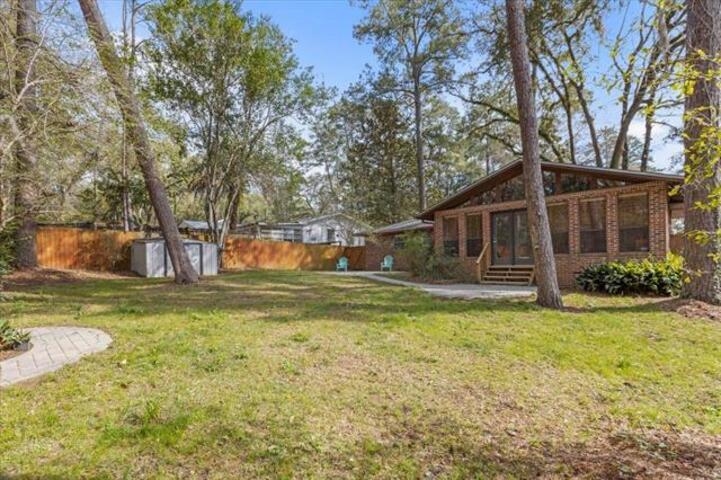 1908 Hideaway Court