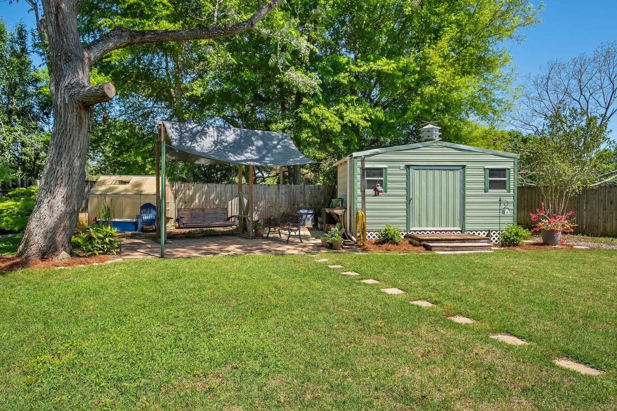 1277 Sedgefield Road