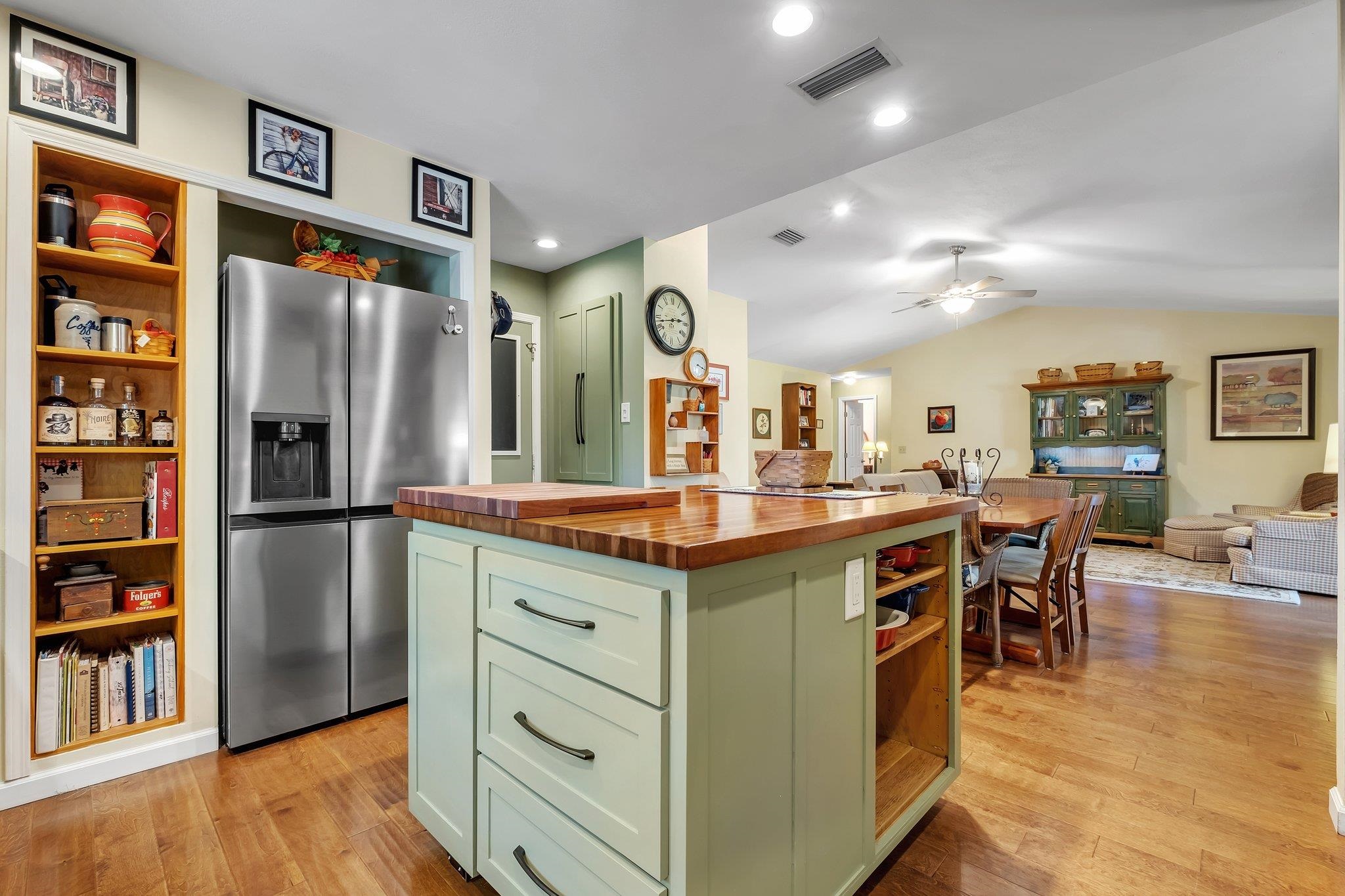 1277 Sedgefield Road