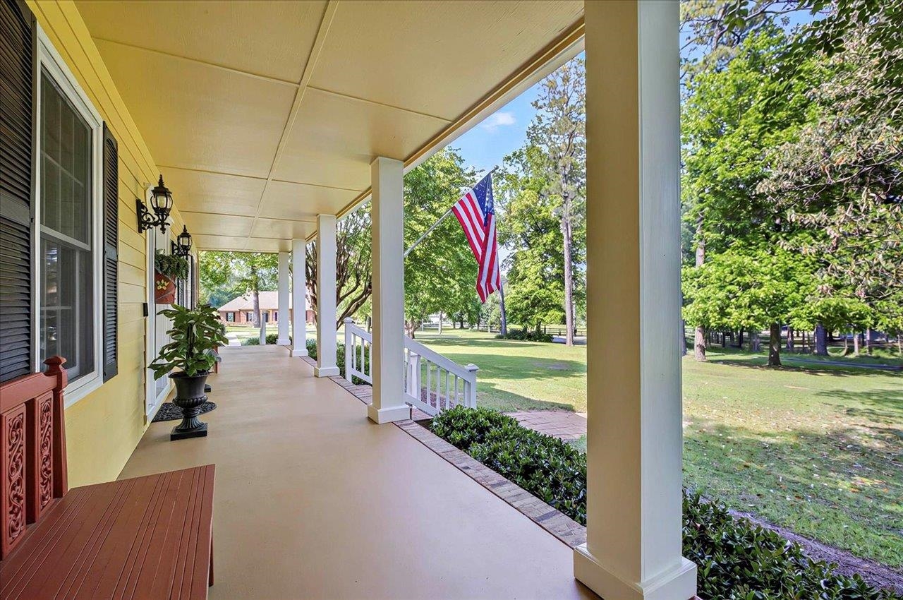 9544 Hawk Ridge Road