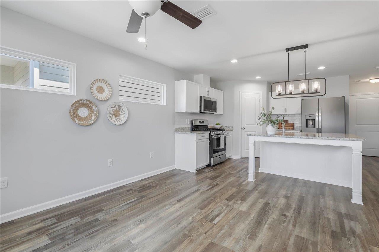 2832 Blue Blossom Trail
