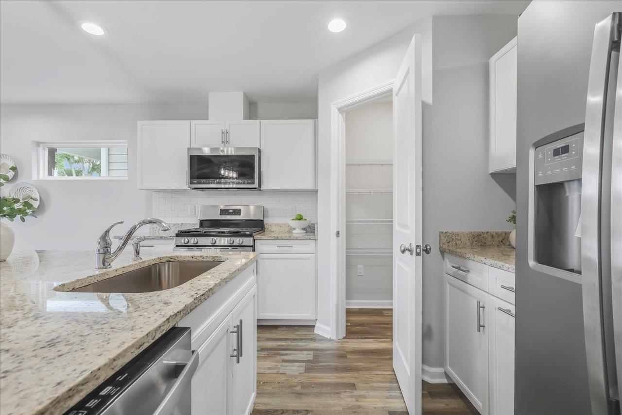 2832 Blue Blossom Trail