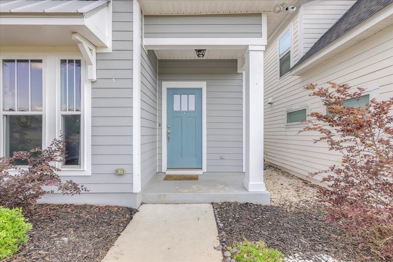2832 Blue Blossom Trail