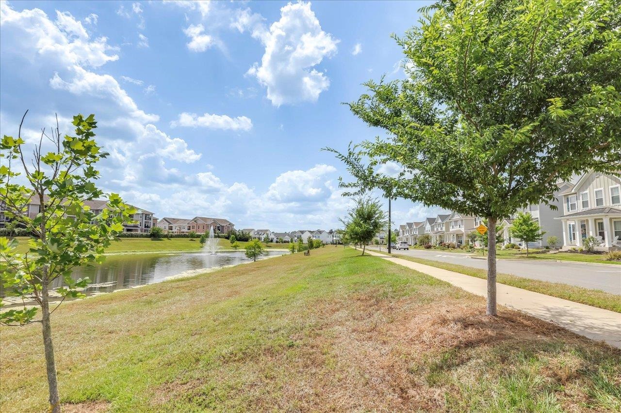 2832 Blue Blossom Trail