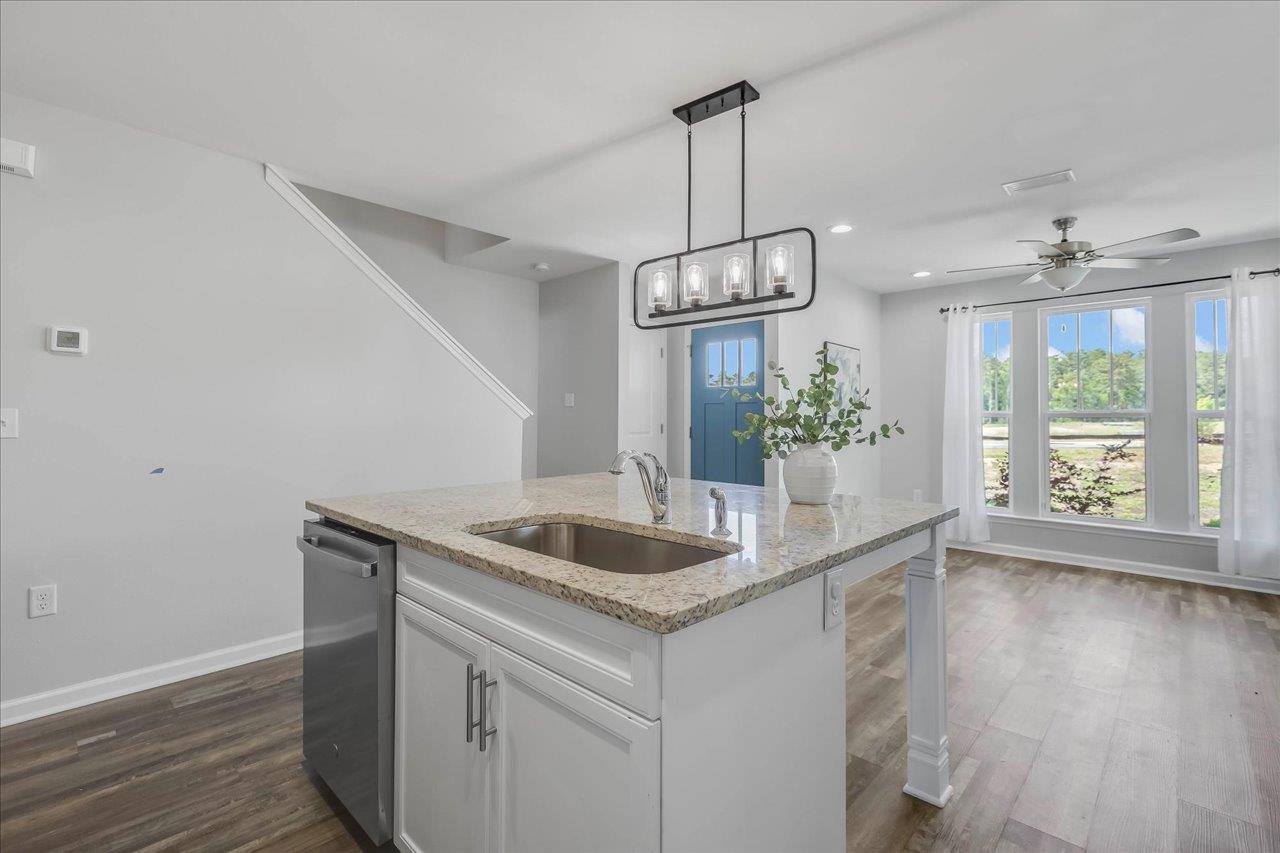 2832 Blue Blossom Trail