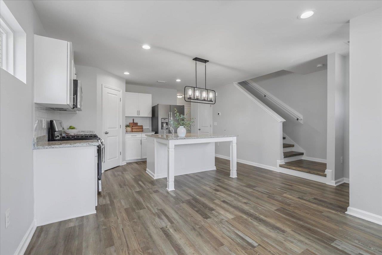 2832 Blue Blossom Trail