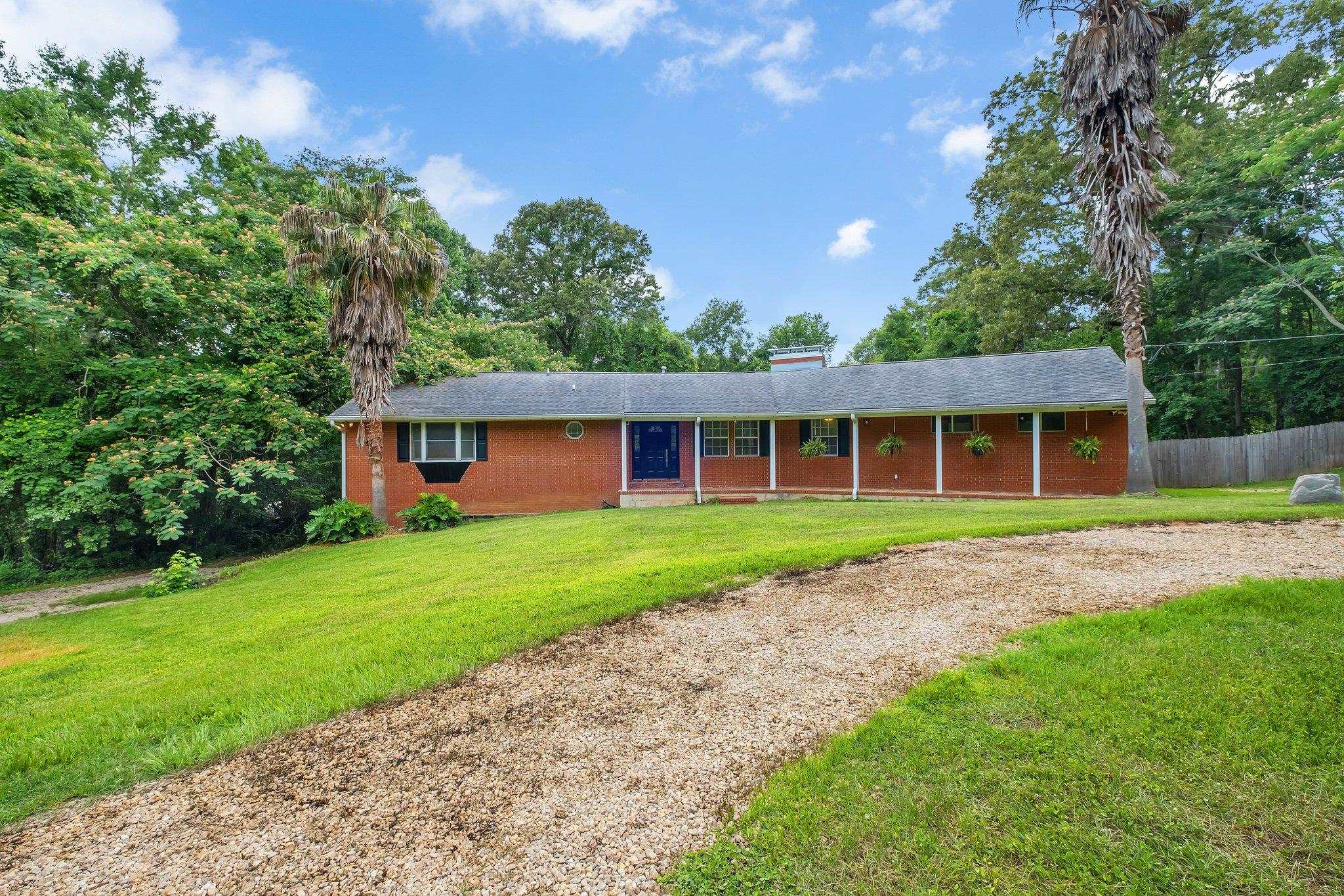 1612 Canadian Geese Trail