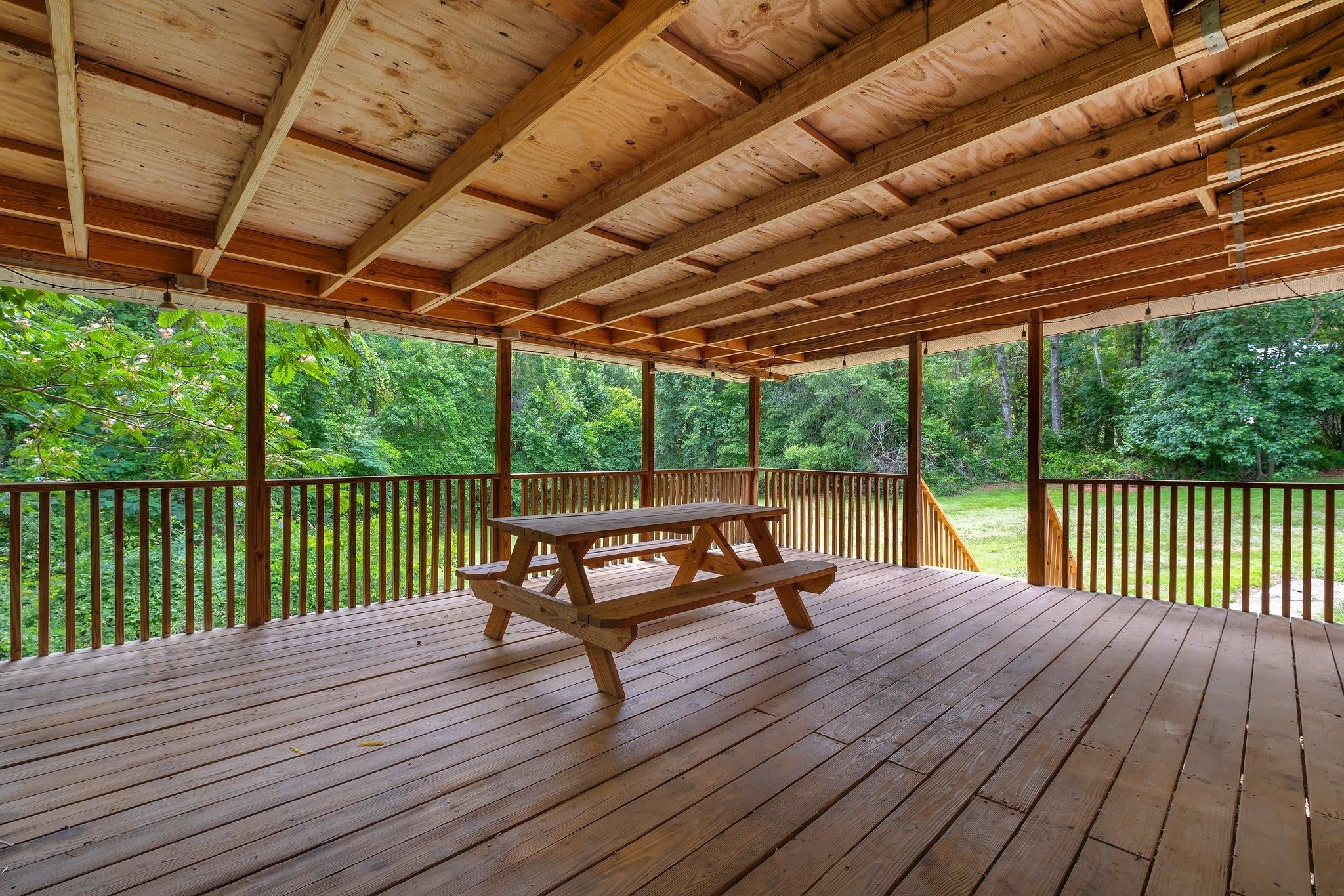 1612 Canadian Geese Trail