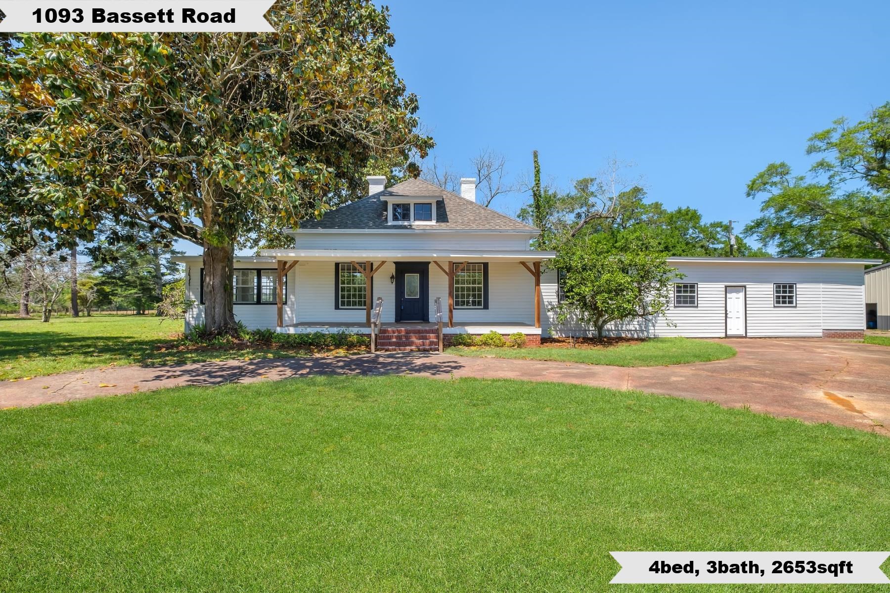 1093 Bassett Road