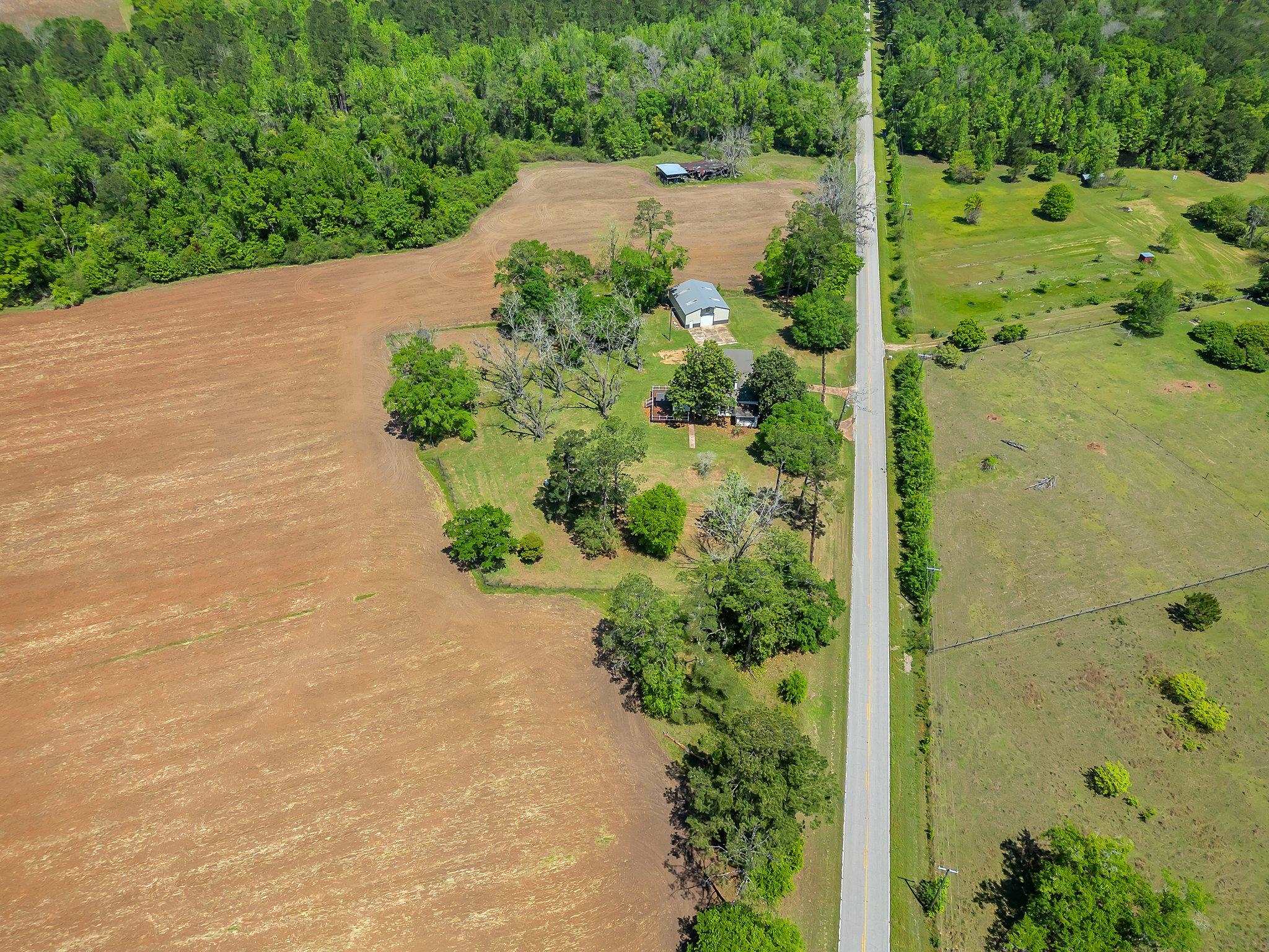1093 Bassett Road