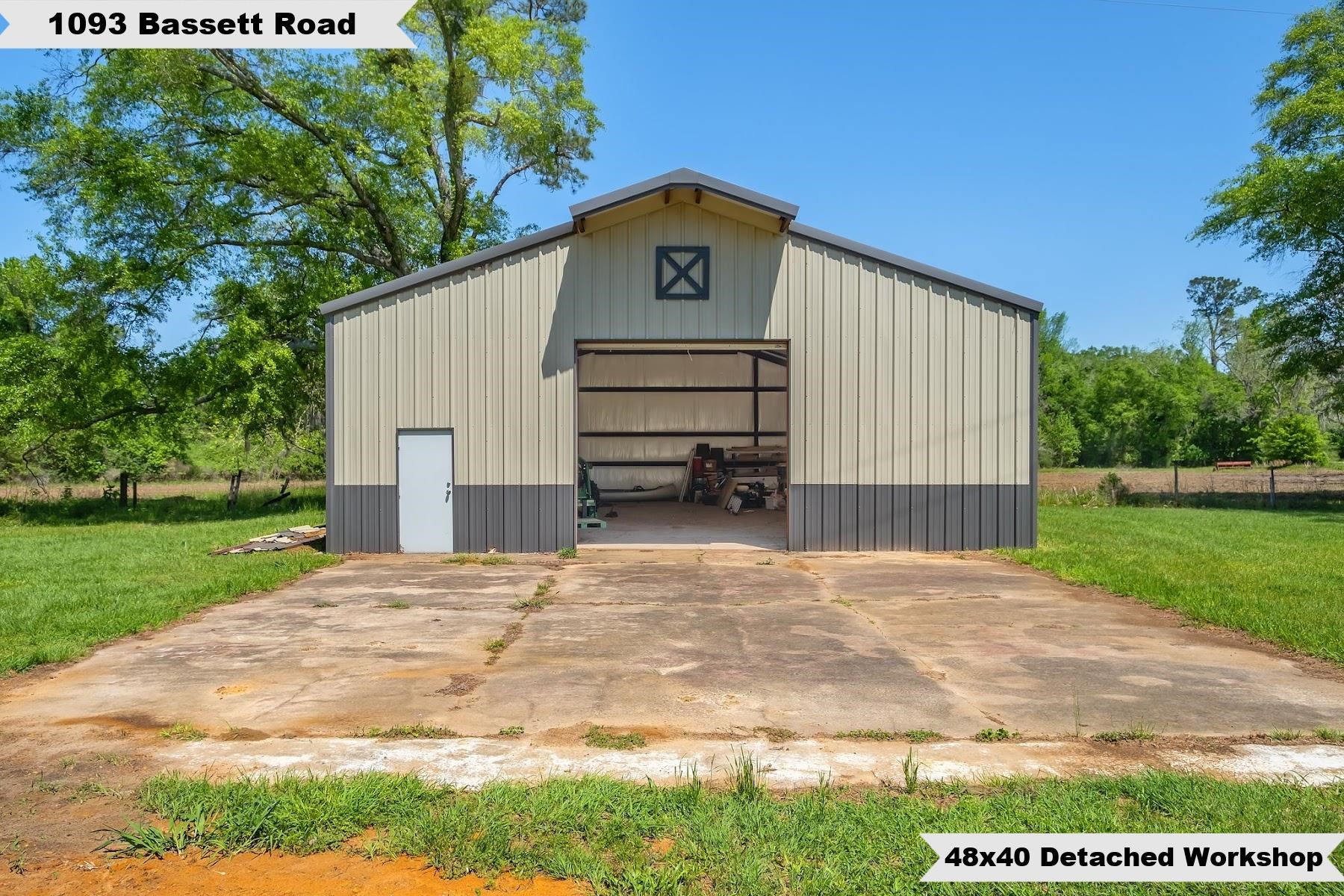 1093 Bassett Road