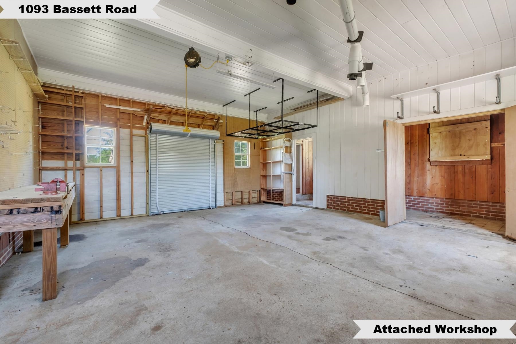 1093 Bassett Road