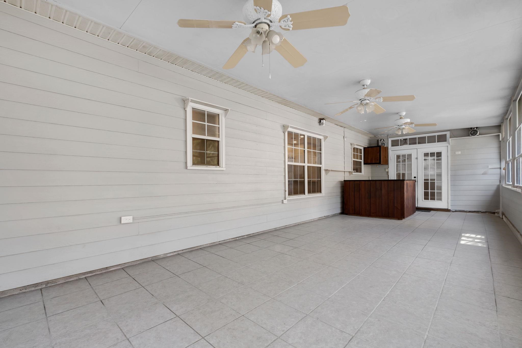 60 Hummingbird Lane