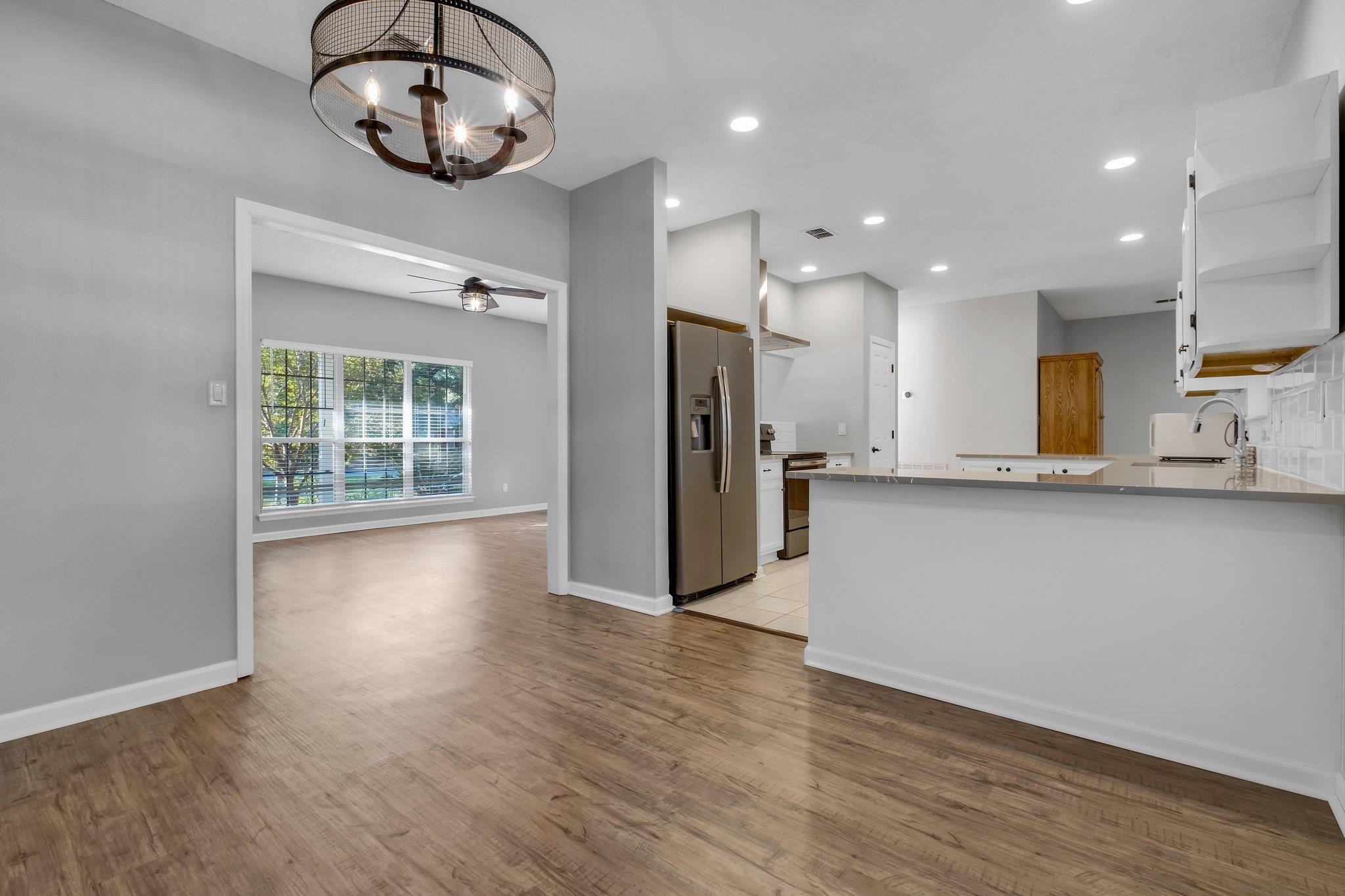 60 Hummingbird Lane