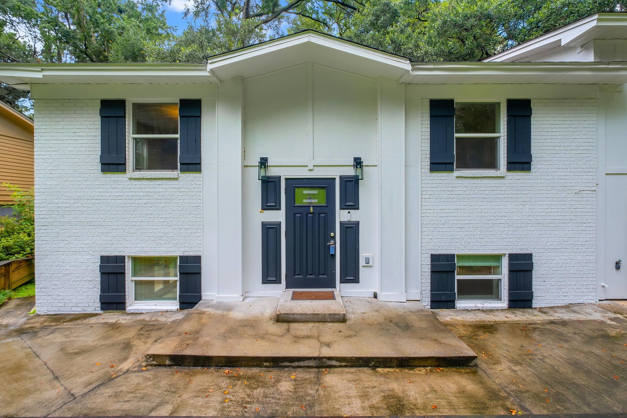 1422 Lucy Street