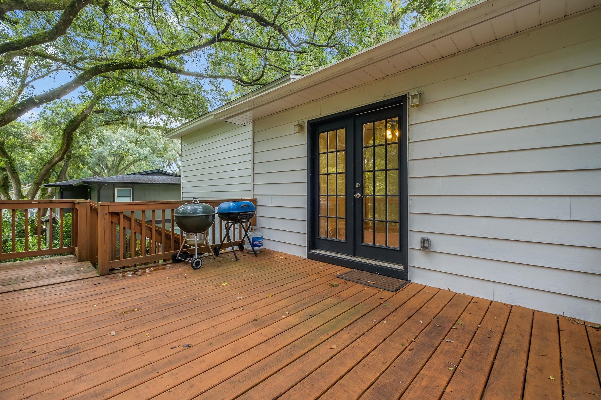 1422 Lucy Street