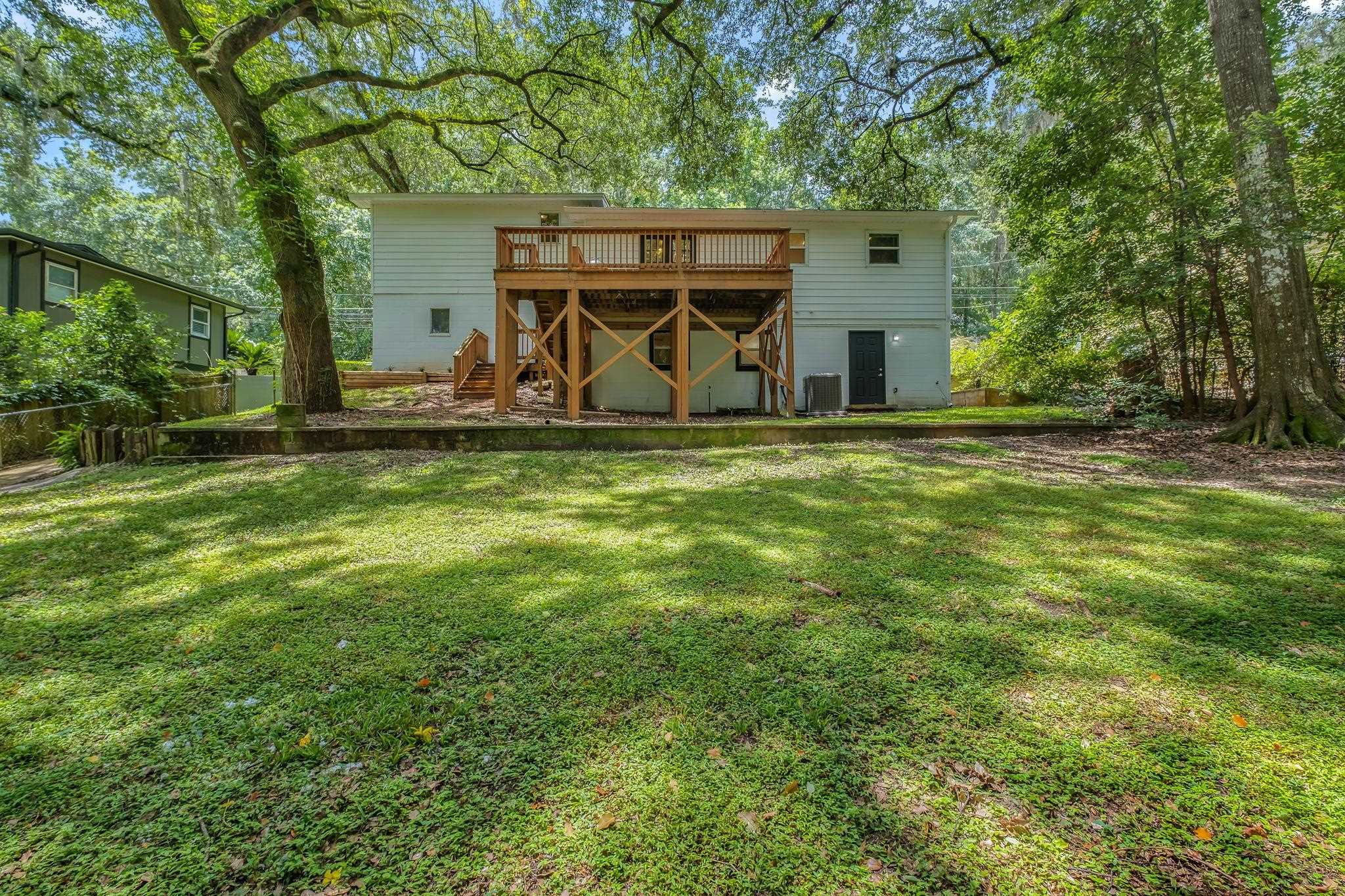 1422 Lucy Street