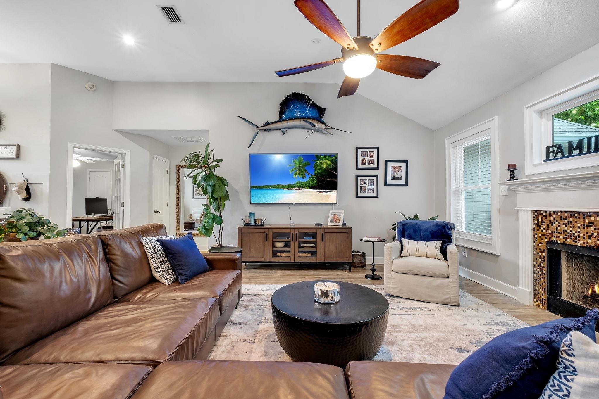 380 Meadow Ridge Drive