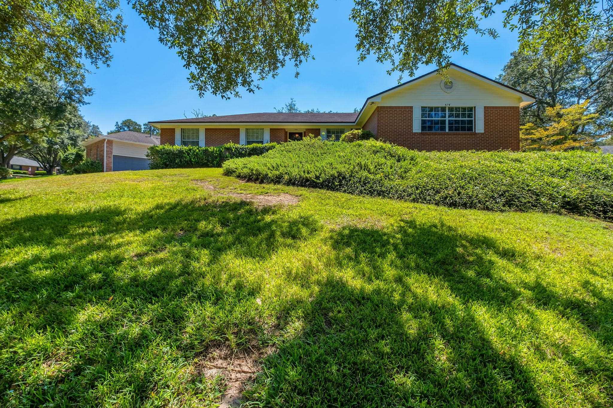 3747 Longchamp Circle