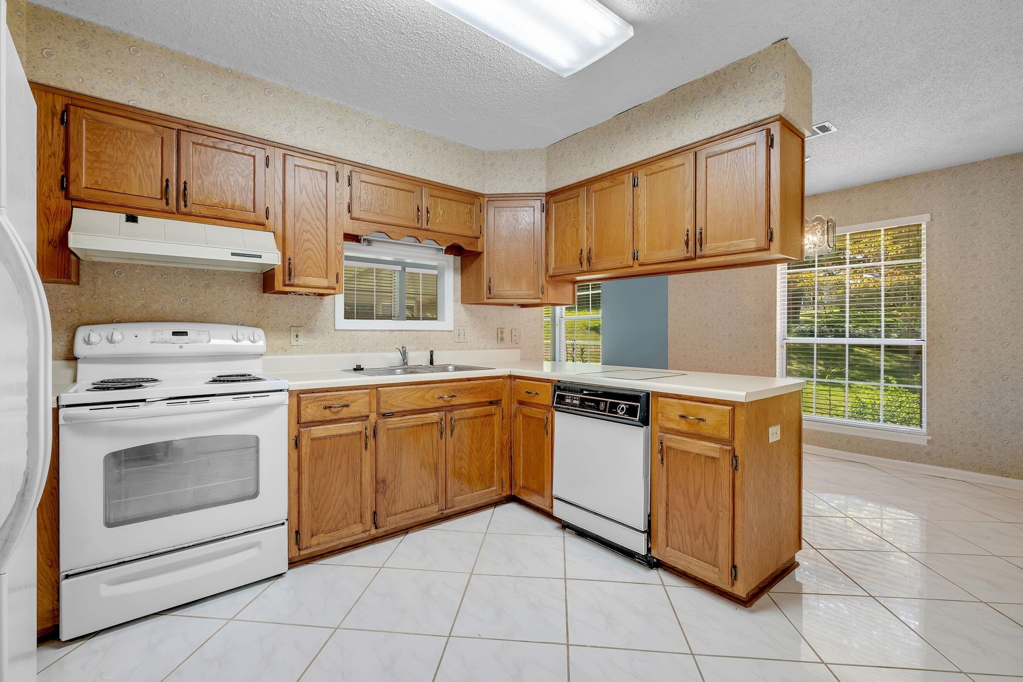 3747 Longchamp Circle