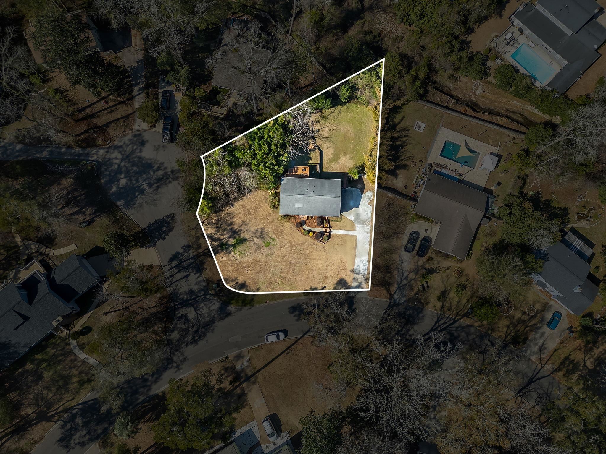 3770 Suffolk Drive