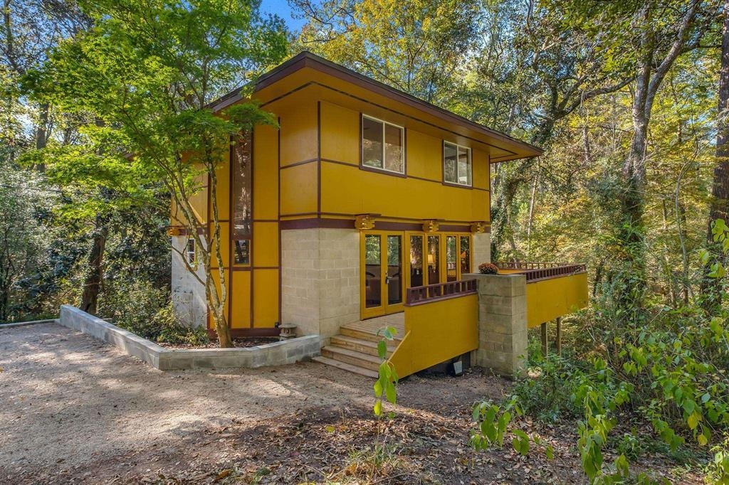 2804 Glennis Court