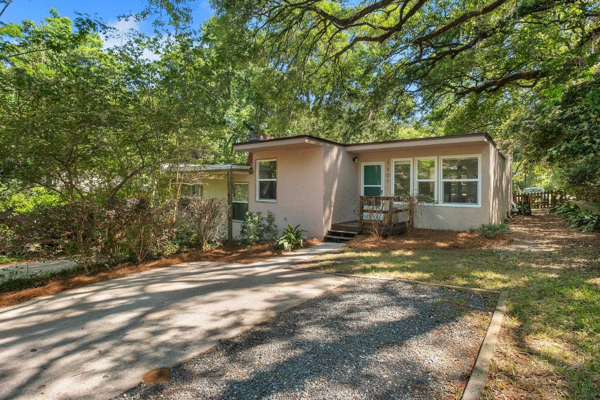 1501 Belmont Trace