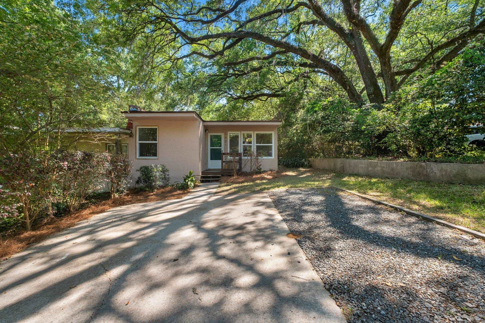 1501 Belmont Trace