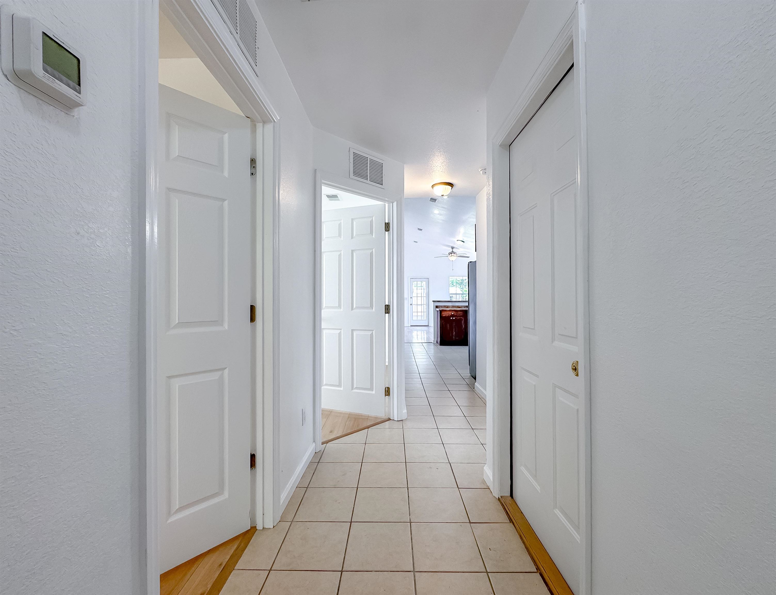 3439 Laura Street