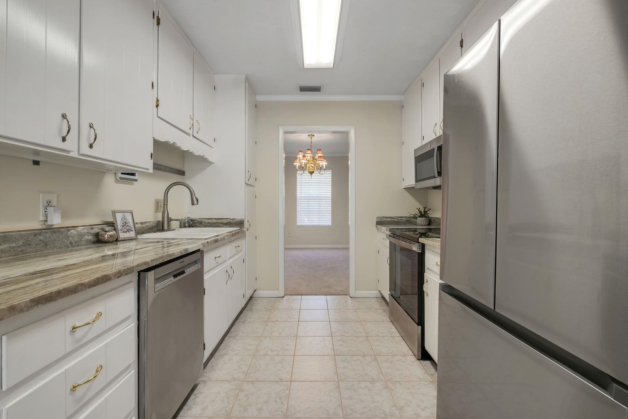 3025 Stillwood Court