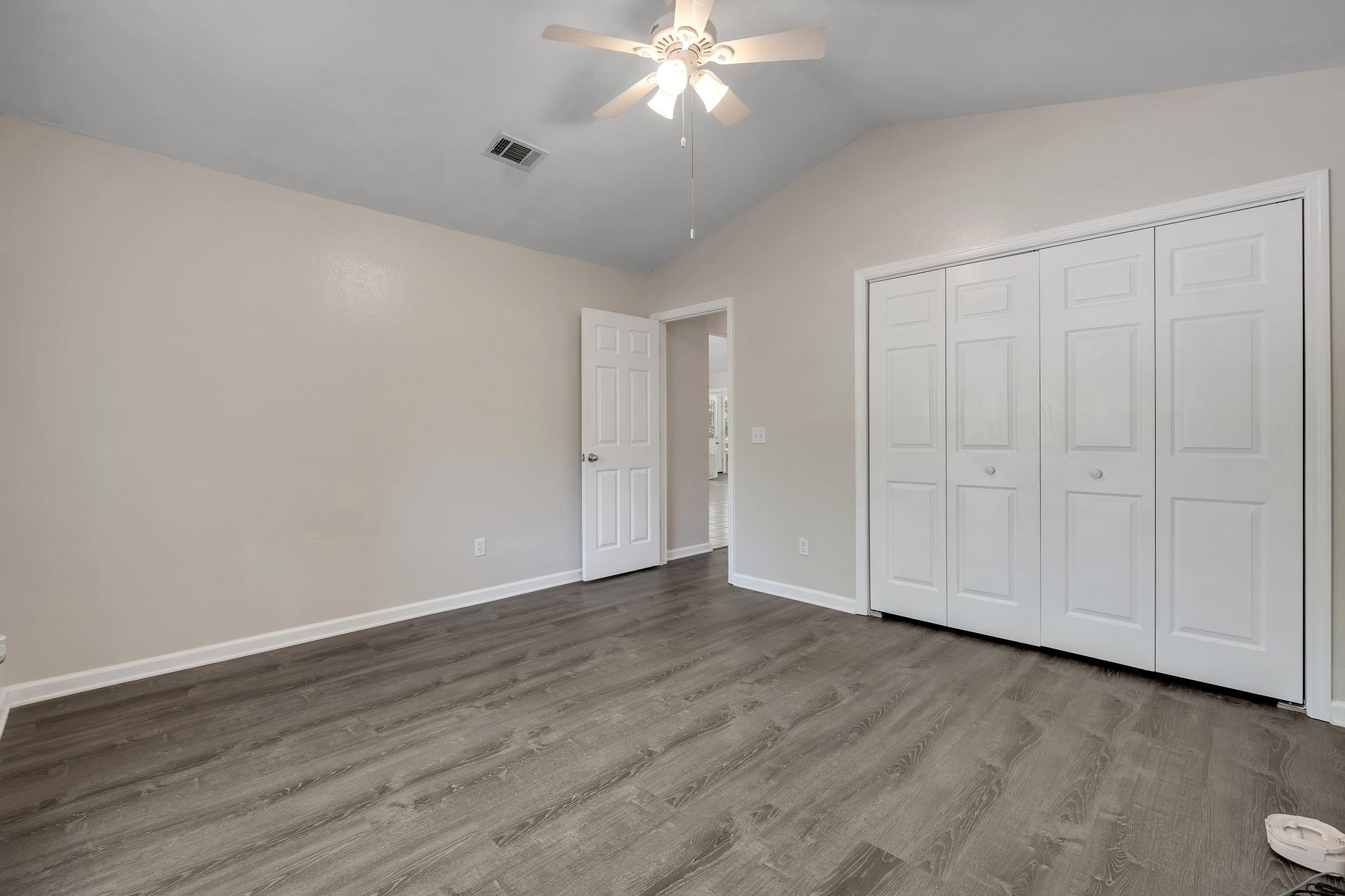 1713 Chestnut Hill