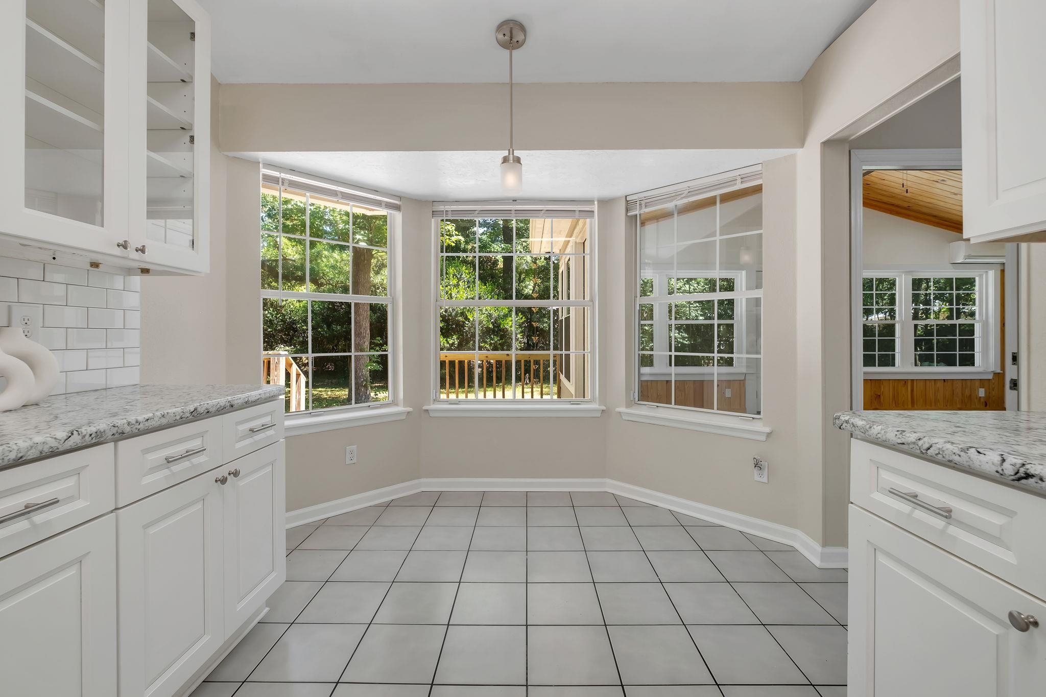 1713 Chestnut Hill