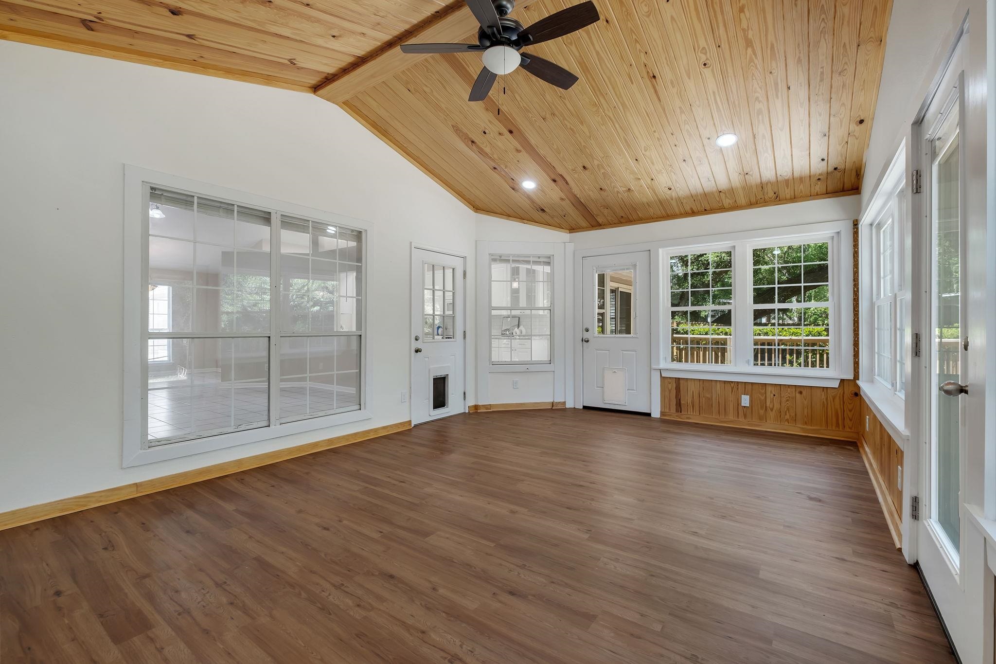 1713 Chestnut Hill