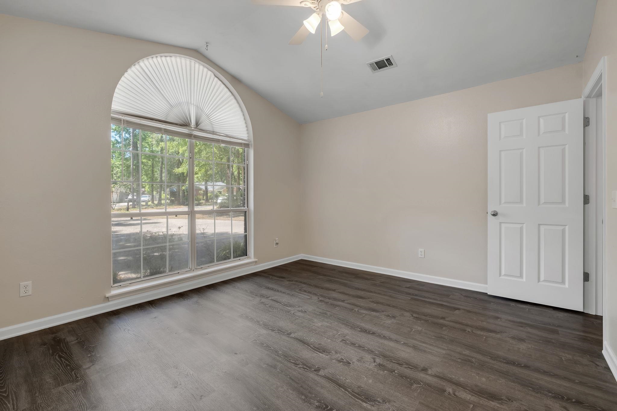 1713 Chestnut Hill