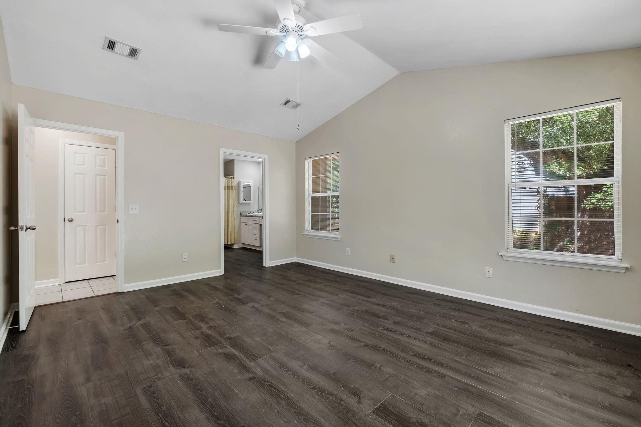 1713 Chestnut Hill