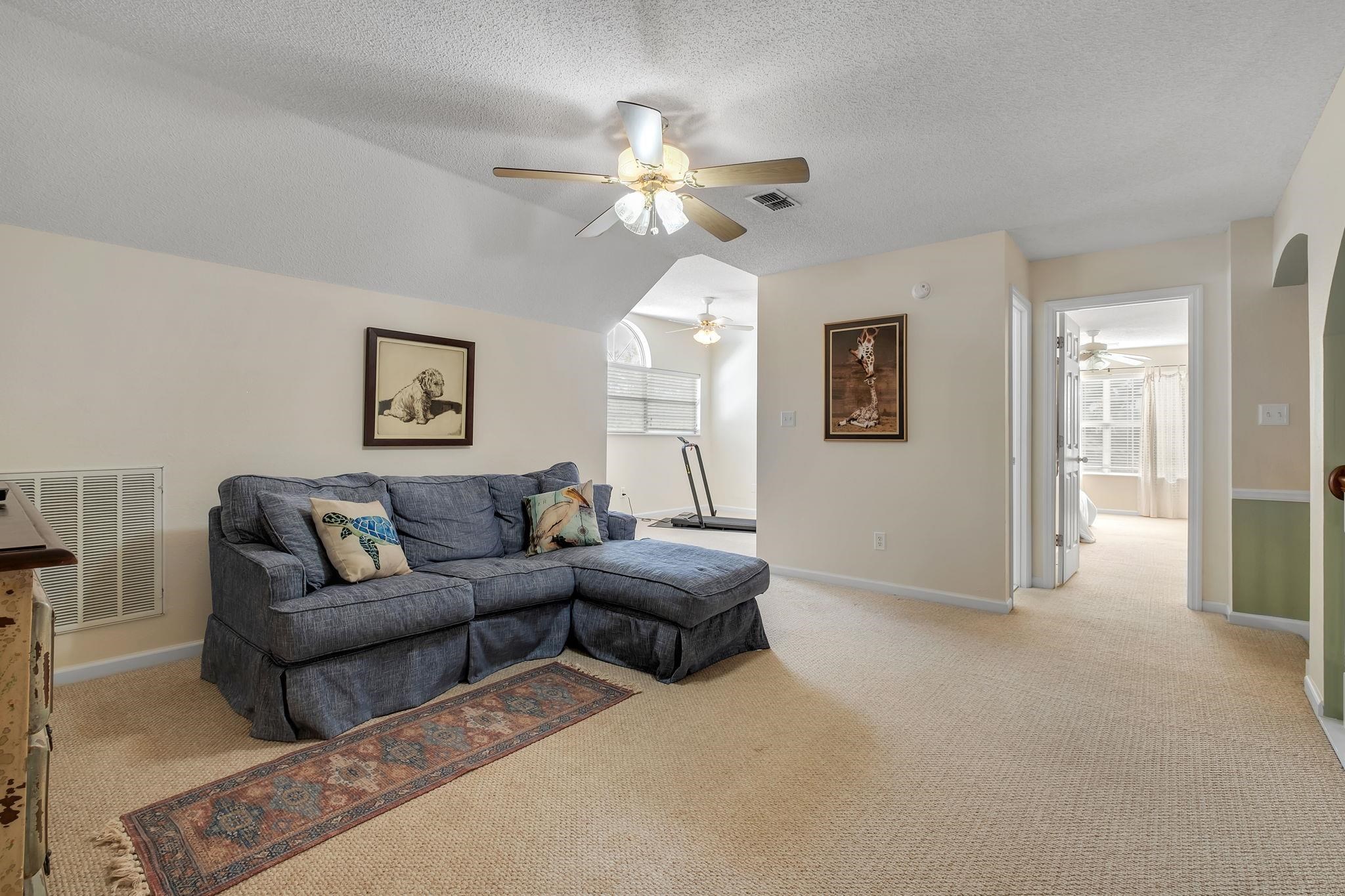 7096 Spicewood Lane