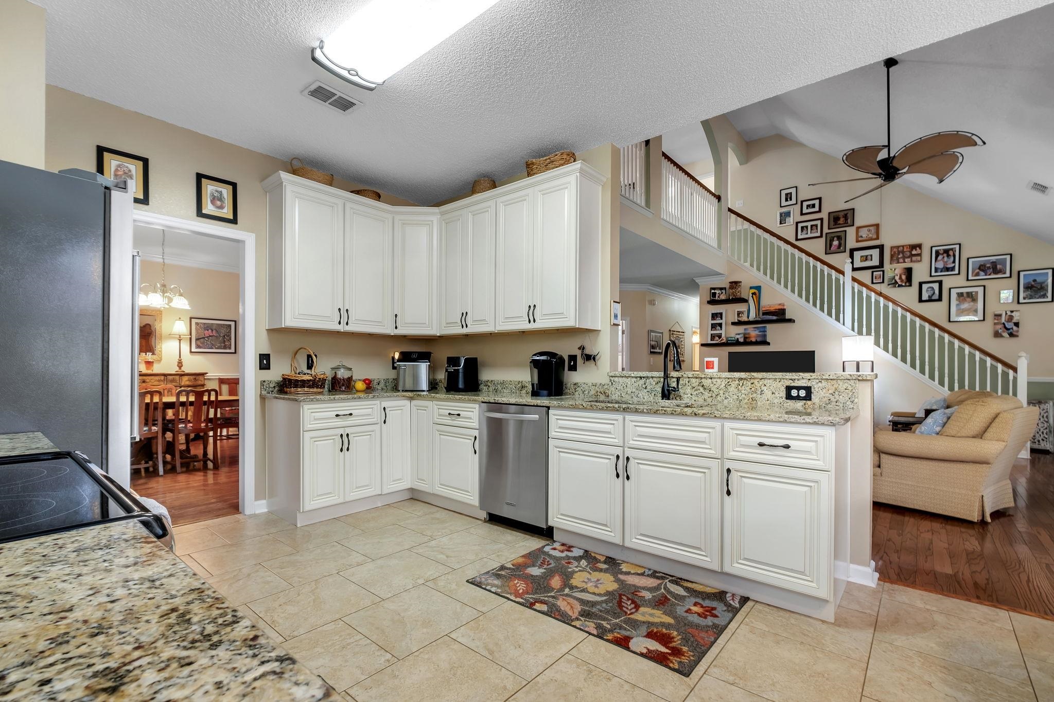 7096 Spicewood Lane