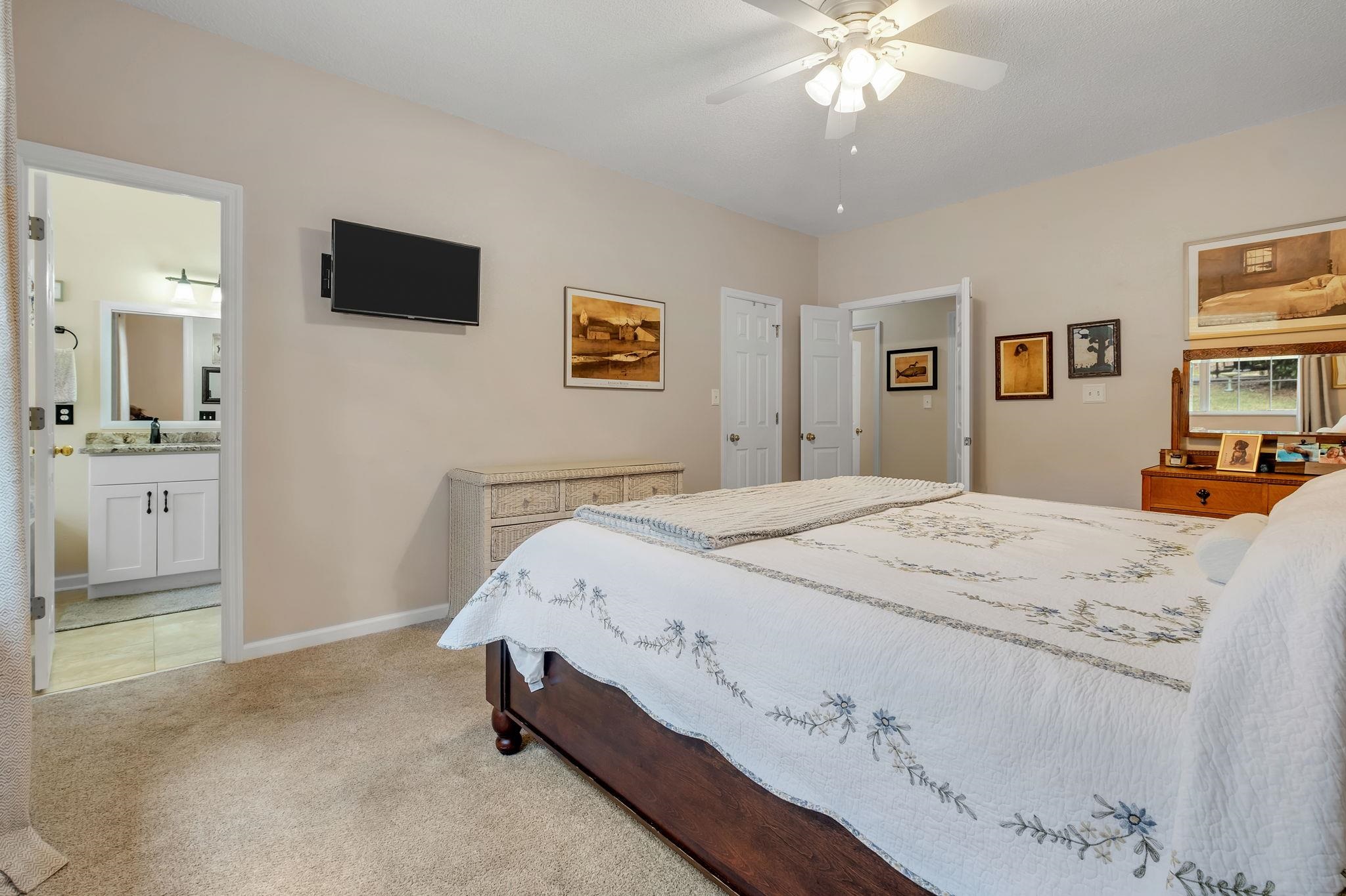 7096 Spicewood Lane