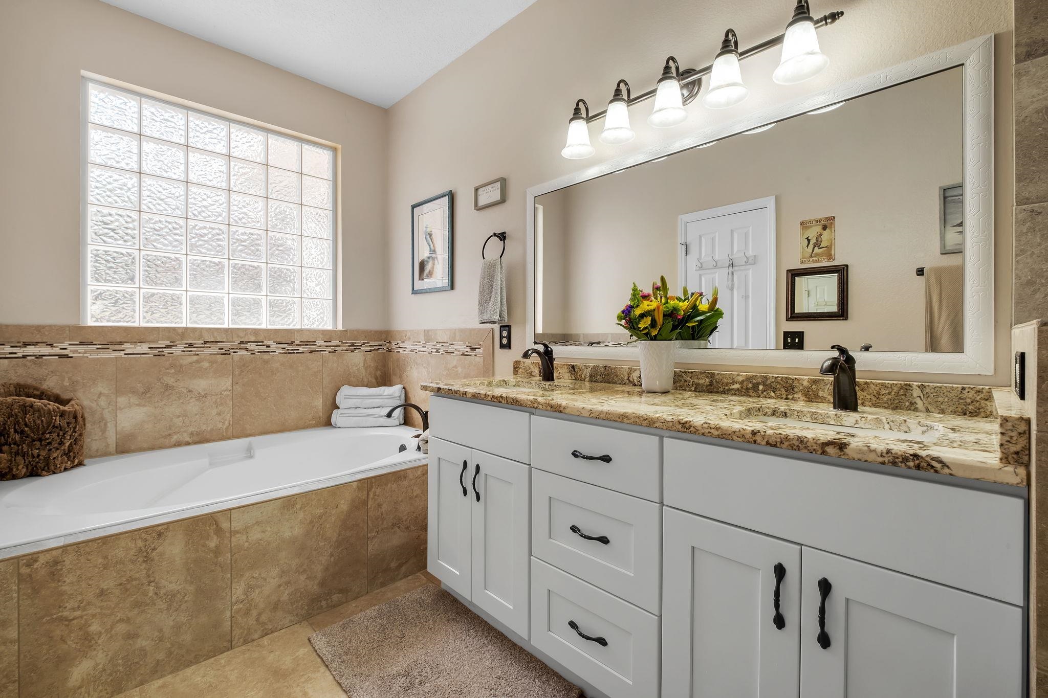 7096 Spicewood Lane