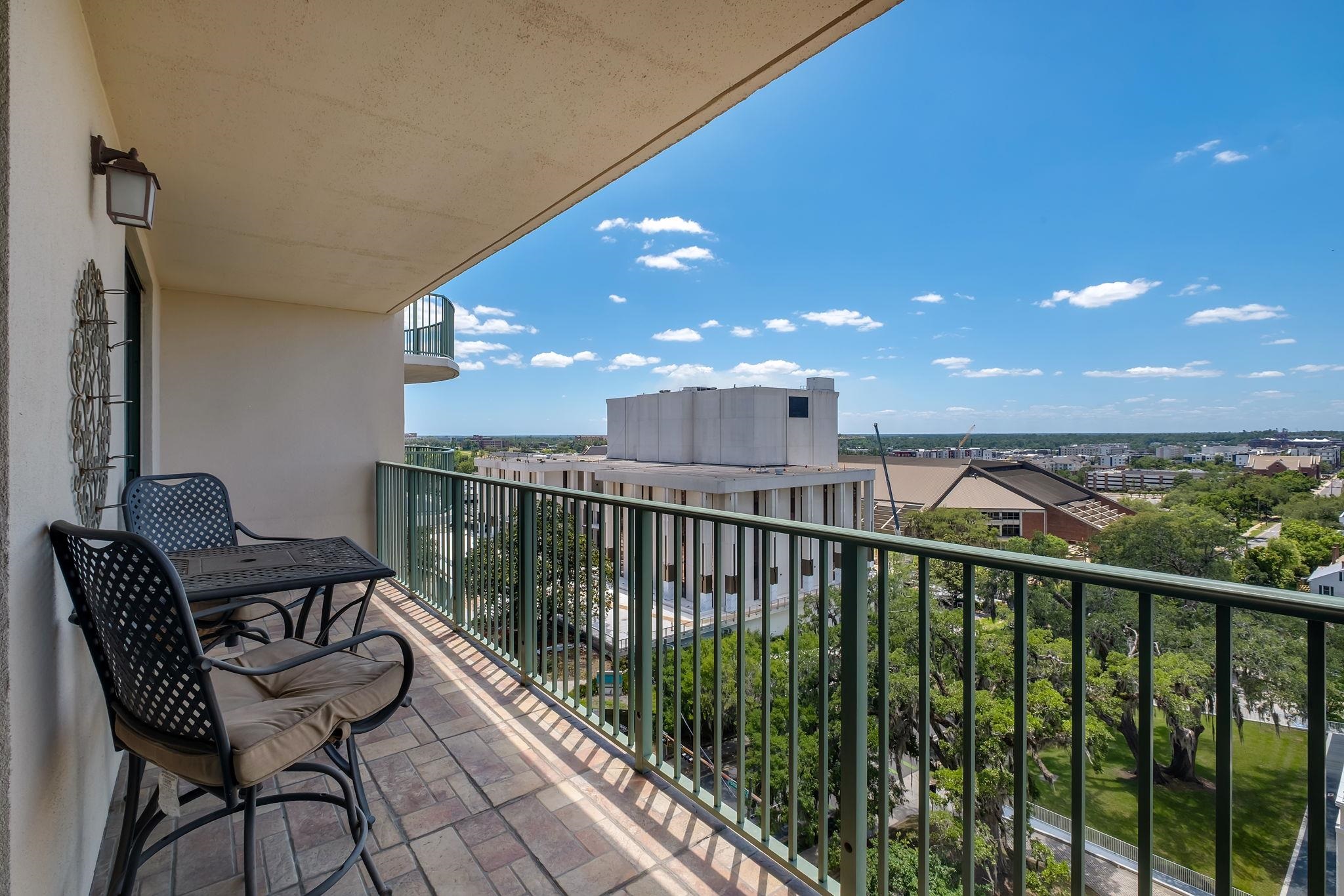 300 S Duval #809 Street Unit: 809