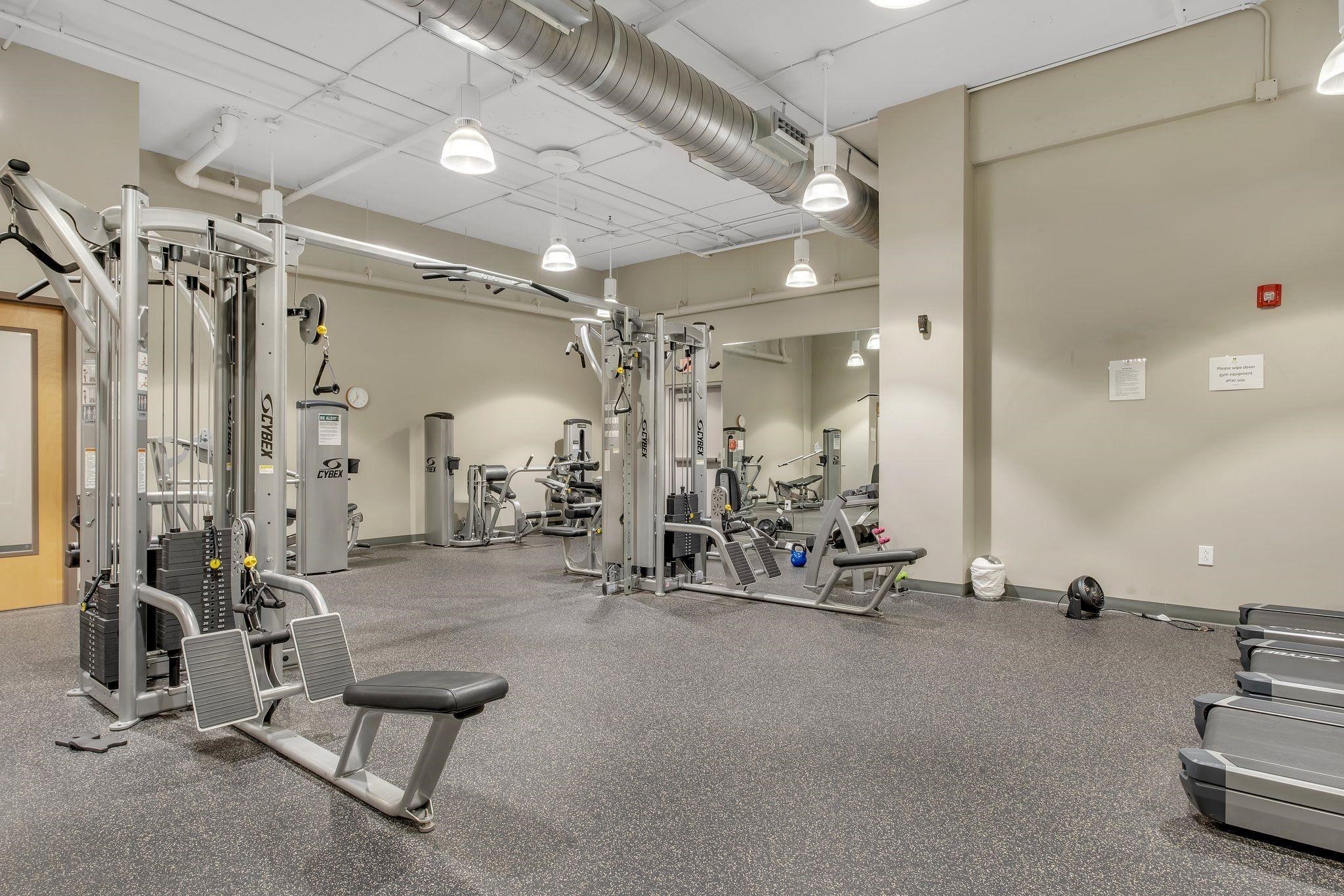 300 S Duval #809 Street Unit: 809