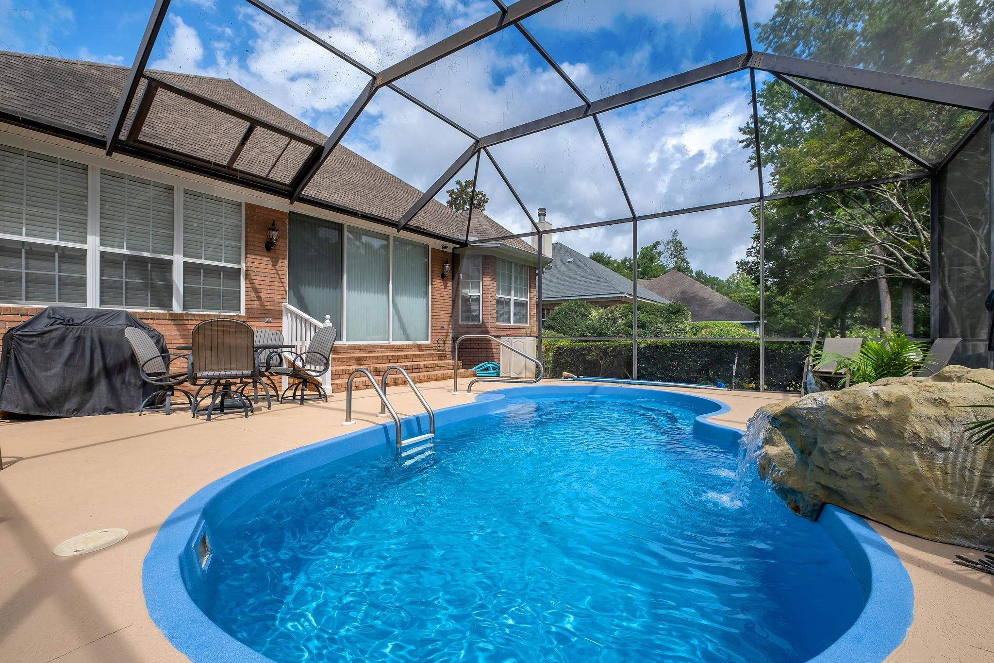 9031 Eagles Ridge Drive