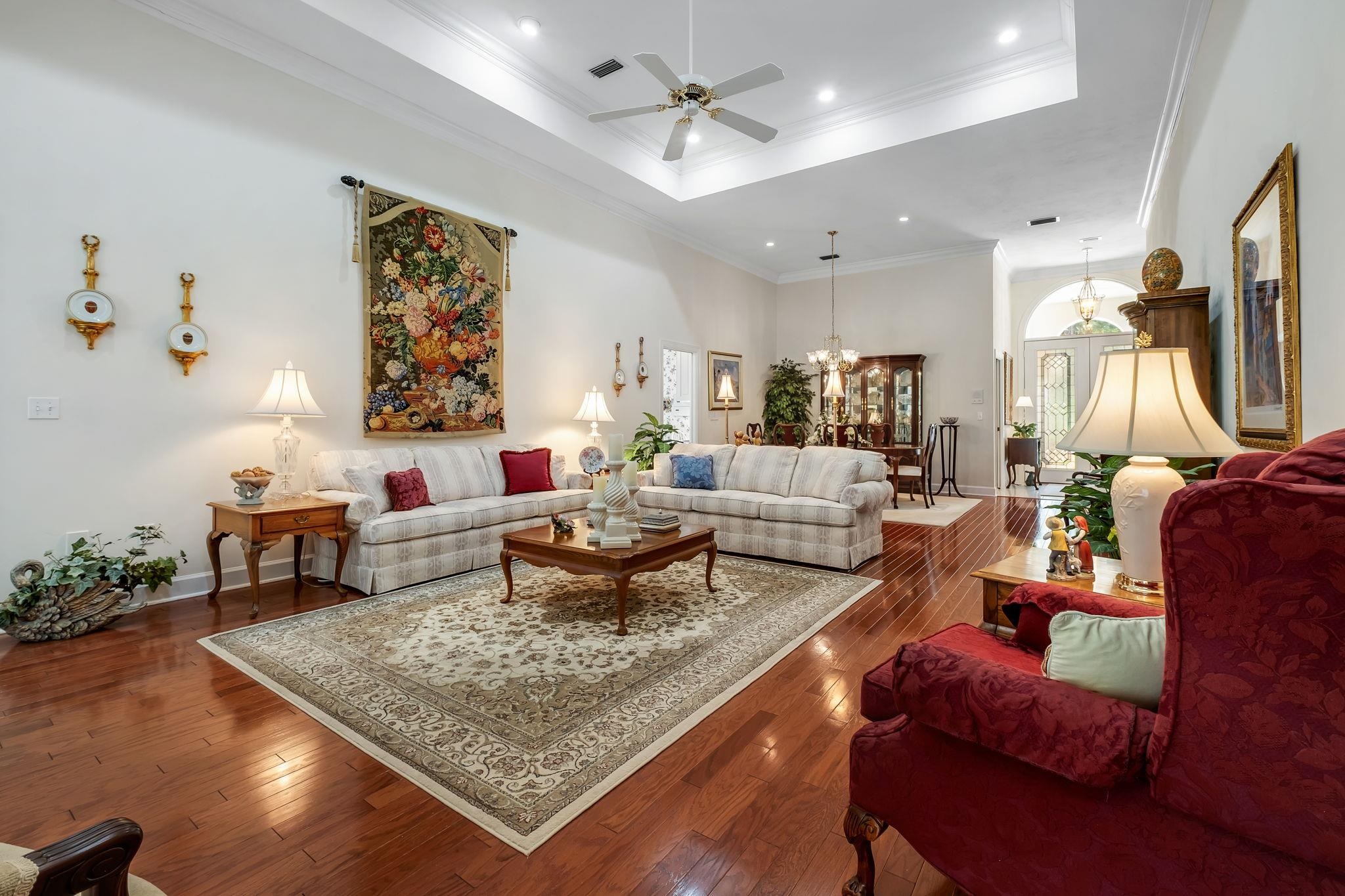 9031 Eagles Ridge Drive