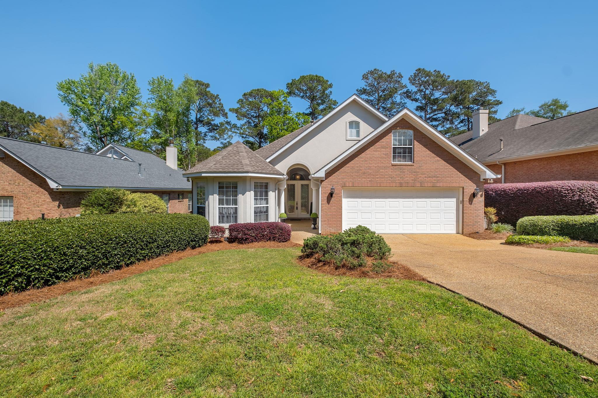 9031 Eagles Ridge Drive