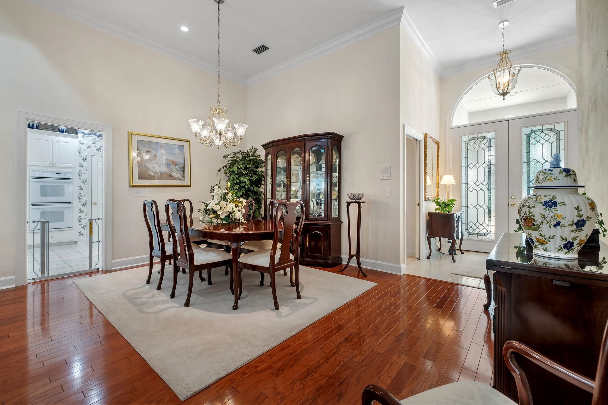 9031 Eagles Ridge Drive