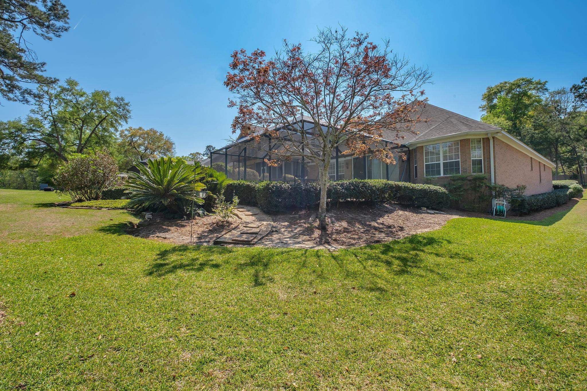 9031 Eagles Ridge Drive