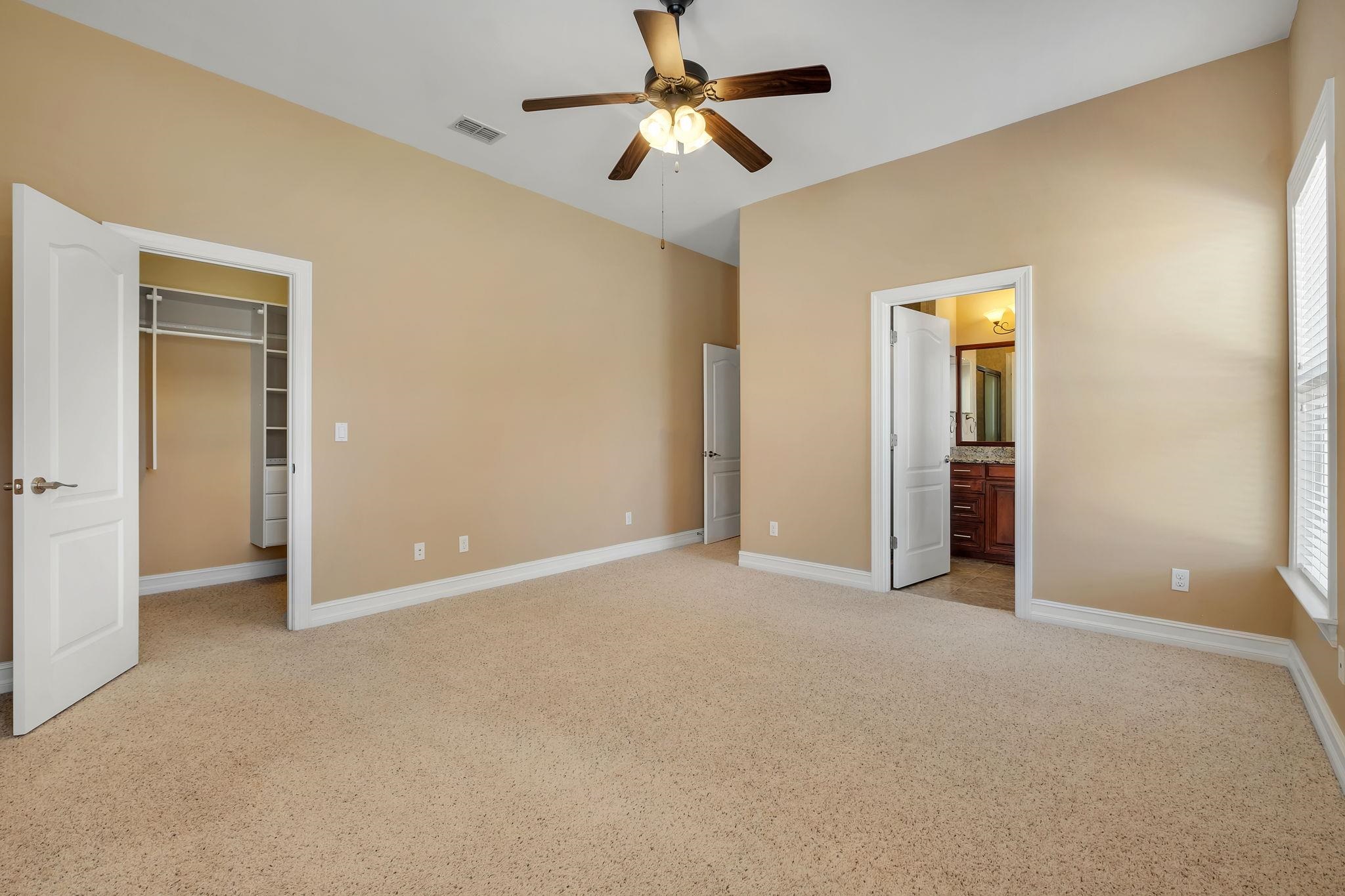 5755 Farnsworth Drive
